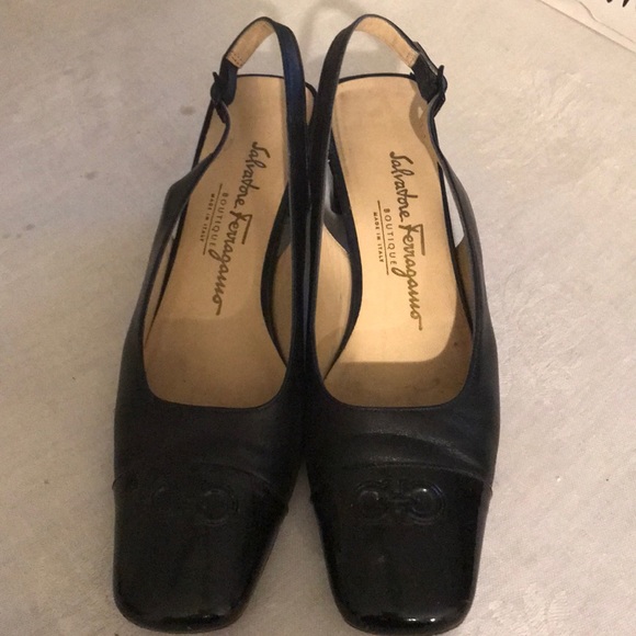 Vintage Ferragamo Slingback - Picture 2 of 7